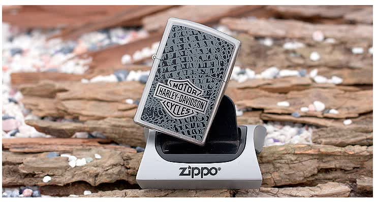 zippo打火机28084 2011新款哈雷花纹 (花砂彩印)