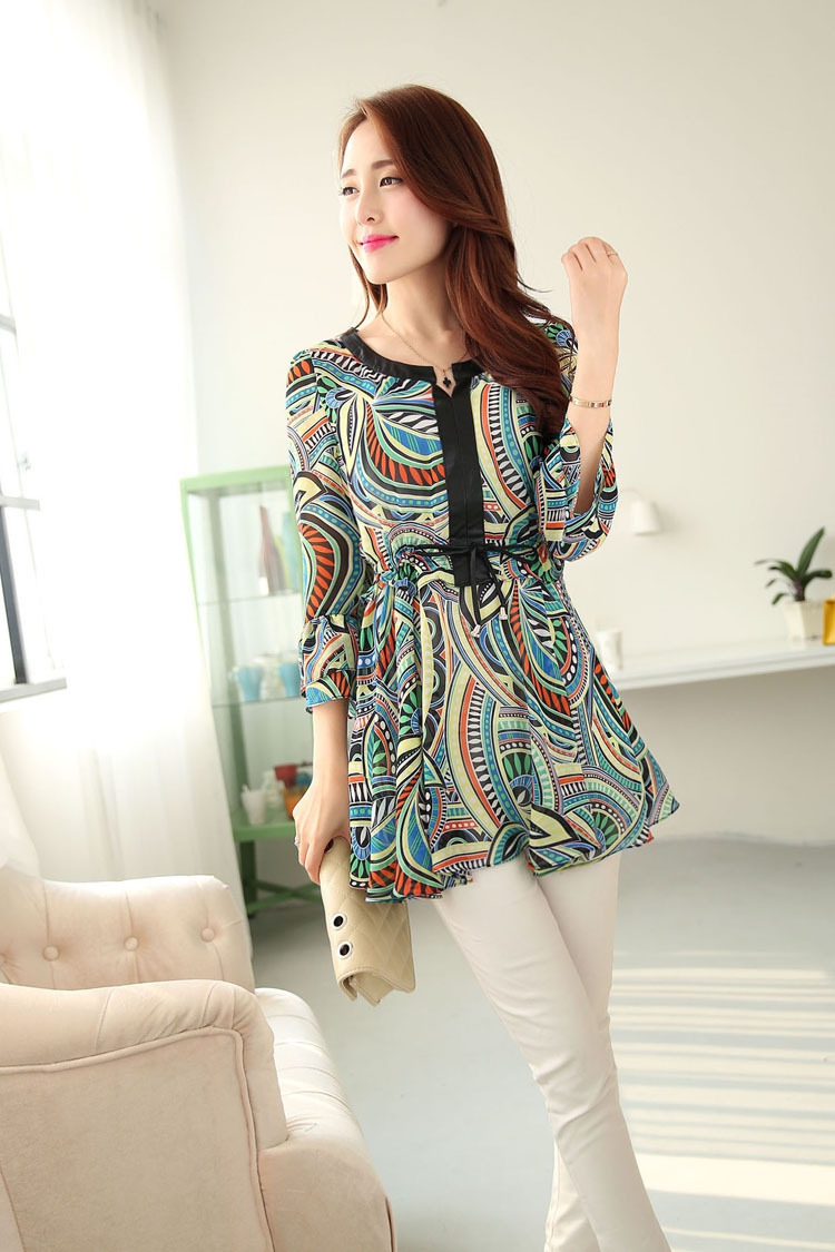 蒂加娜 2014春装新款 韩版修身长袖圆领雪纺衫 打底女蕾丝衫 bjyg1701