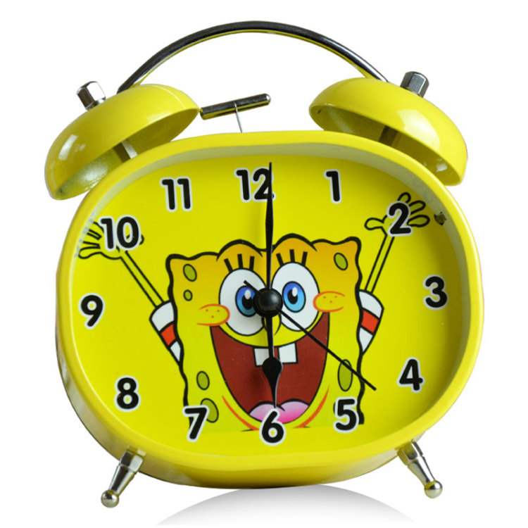 款式类别 闹钟 表盘形状 圆形 规格参数 钟体颜色 银色 镜面材质 玻璃