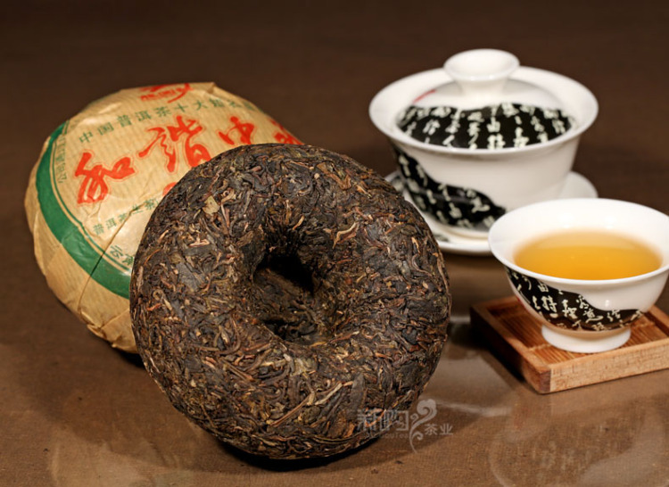 龙园号【和谐中华普洱沱茶】百分百正品 此款茶采用2008年西双版纳