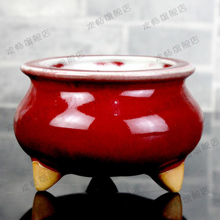 
                                        欢畅景德镇陶瓷香薰炉 红釉三角香炉 插香具香座香器xl6                