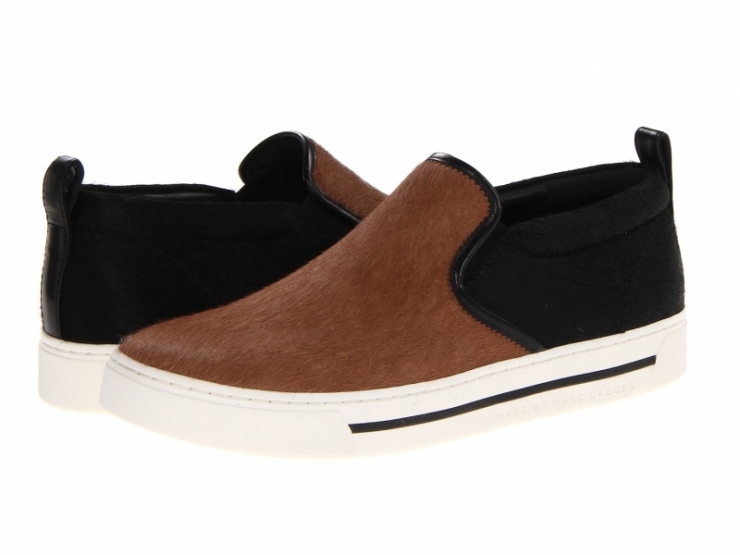 description * even in moments of comfort, luxury is at the