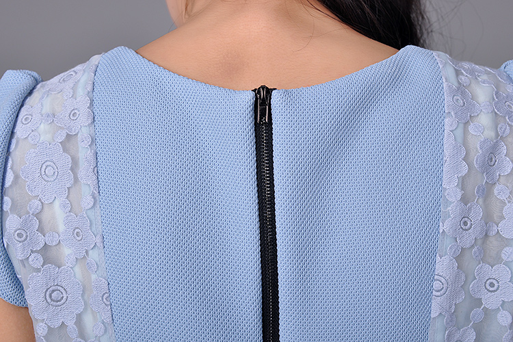 圆润月牙袖线条,别具温柔味道.