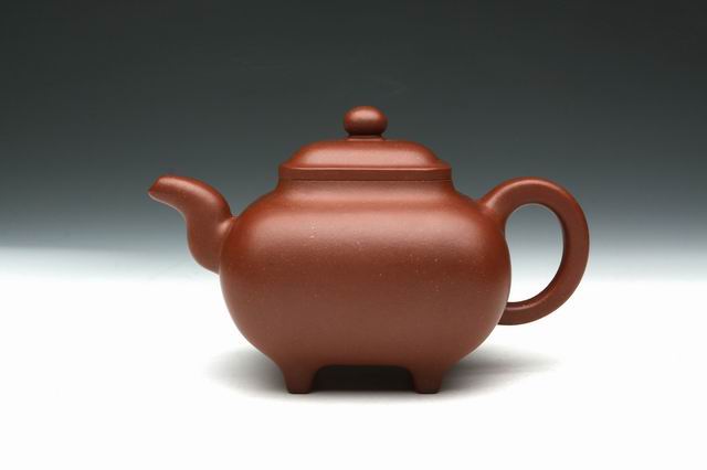 特点:泥色醇和尔雅,文人气息浓厚,大小件作品皆可展