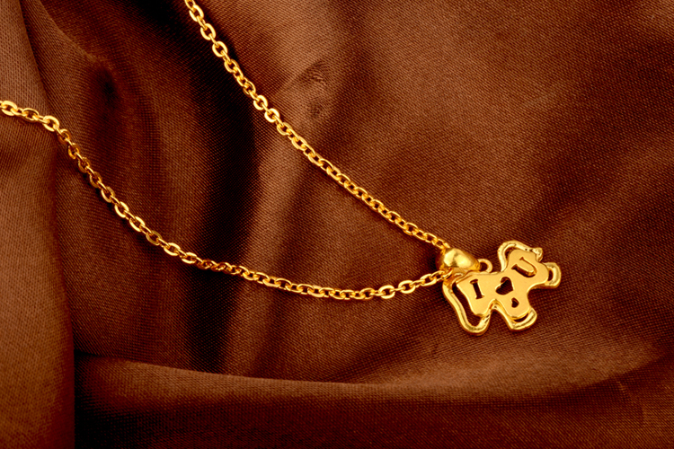 8厘米,大款2.3*2.5厘米(含扣) 编 织 否 配 链 否 发 票 发票金额不