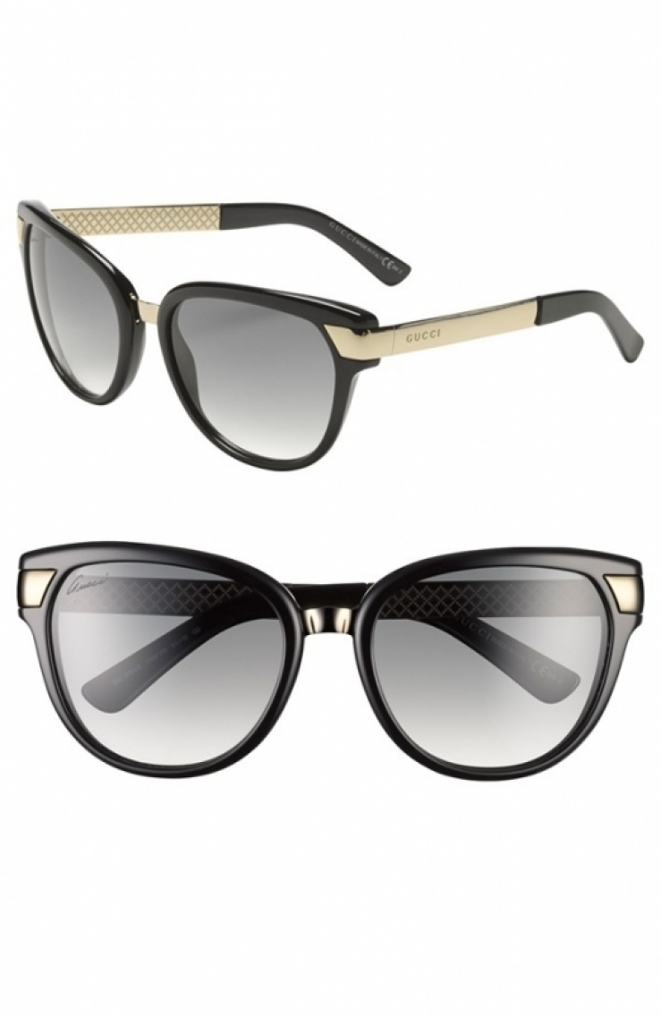 color : black/ gold   contrast temples add flair to mod