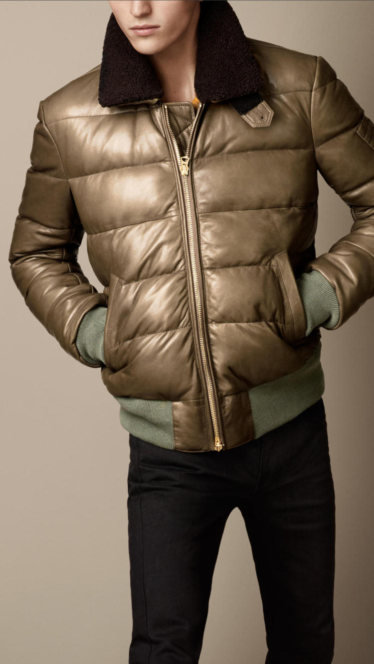 品 牌:  burberry / 巴宝莉  商品名称: 男士纳帕皮革羽绒服 颜色