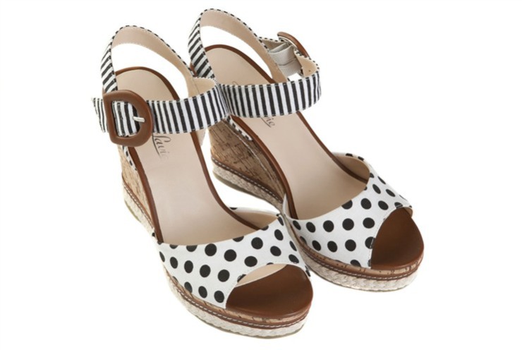 lavis lavie 乐薇 甜蜜波普 甜蜜波点条纹布面坡跟女鞋 fyle224107047