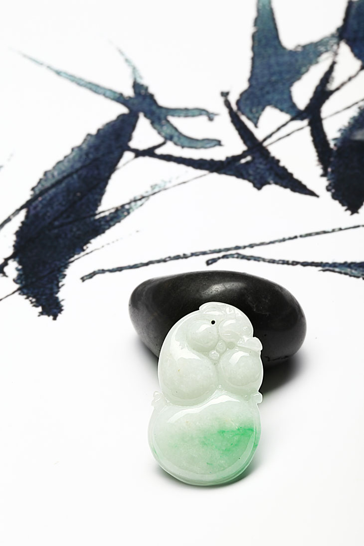 七彩云南 天然翡翠a货 糯种 葫芦 吊坠挂件 送国检证书 0026345272