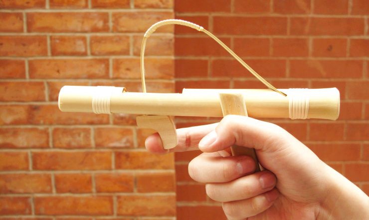 产品规格 内含:竹水枪1把   橡皮筋发射枪1把(含橡皮筋1根)   子弹竹