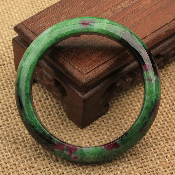 凝萃坊 天然红宝石黝帘石玉手镯