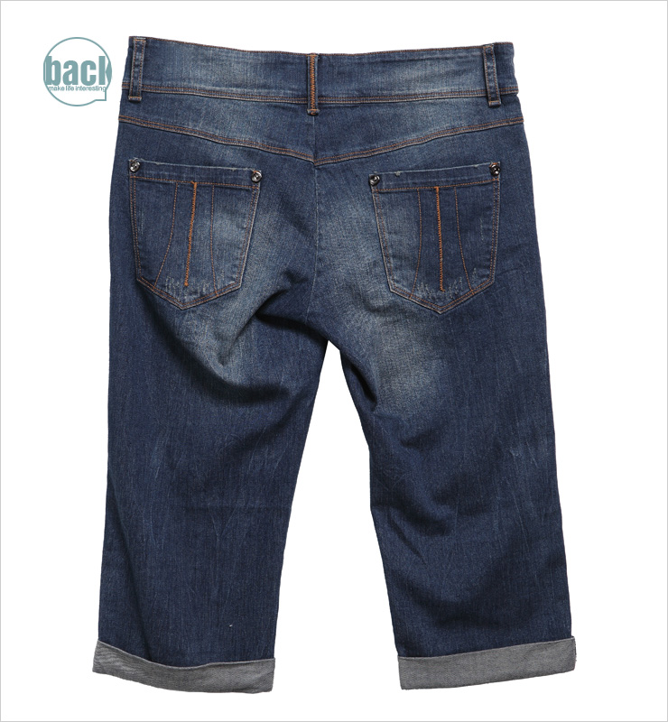 款号:1251404444 品名:牛仔马裤 颜色: 深蓝 原价:468 所有款式不包含