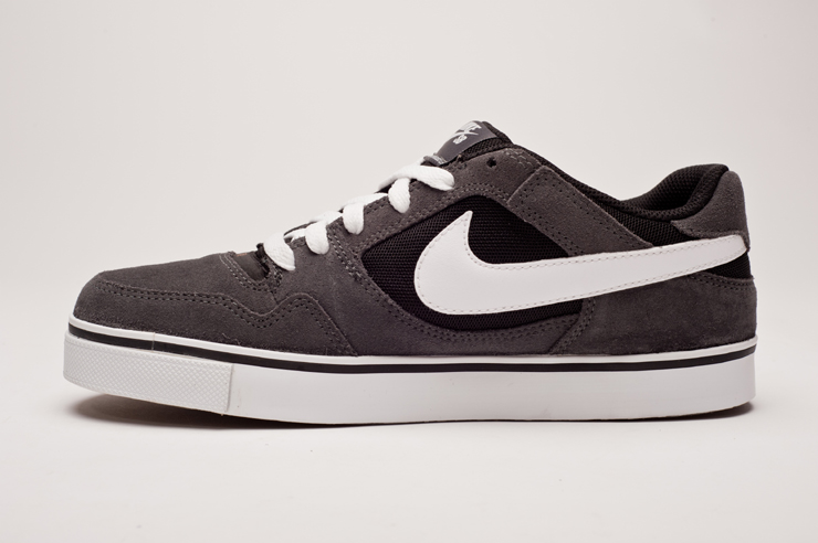 耐克男子休闲鞋 nike zoom paul rodriguez 2.