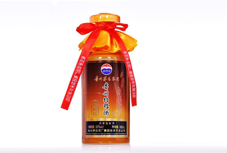 茅台集团 贵州特醇珍藏版酒 52°500ml