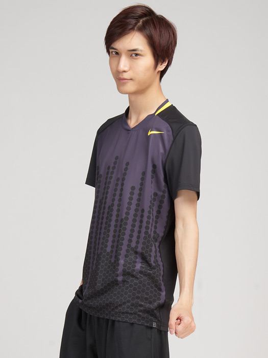 nike耐克男运动短袖411424-010侧面图