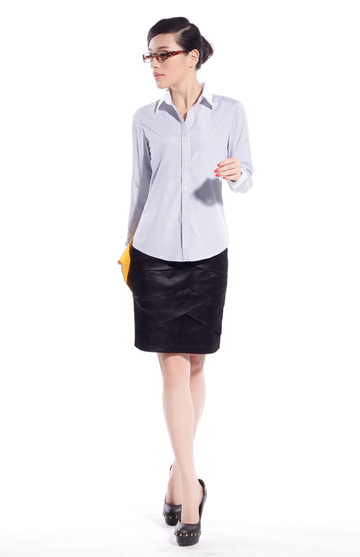 
                                        stamen 2017女装新品 白领职业衬衫女长袖香槟竖条纹长袖衬衣气质修身职业装工作装 香槟白襟蓝条长袖 M                