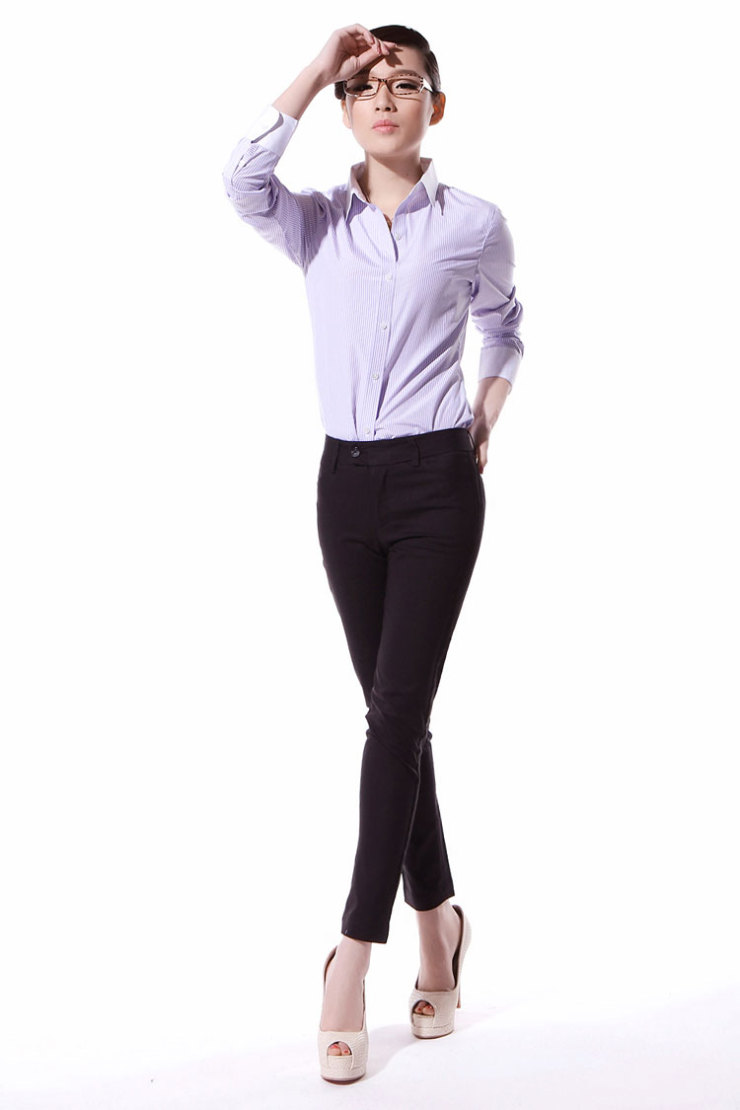 
                                        stamen 2017女装新品 白领职业衬衫女长袖香槟竖条纹长袖衬衣气质修身职业装工作装 香槟白襟蓝条长袖 M                