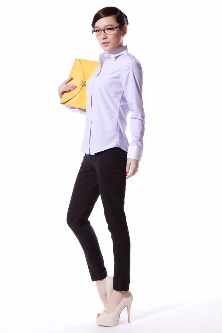 
                                        stamen 2017女装新品 白领职业衬衫女长袖香槟竖条纹长袖衬衣气质修身职业装工作装 香槟白襟蓝条长袖 M                