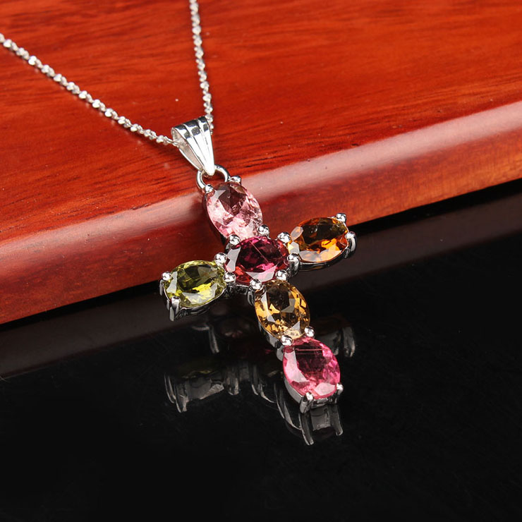 水晶玛瑙 项链/吊坠 凝萃坊 天然碧玺镶嵌925银十字架吊坠.