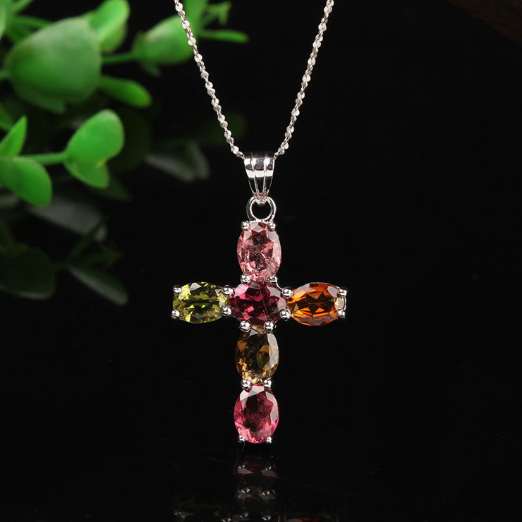 水晶玛瑙 项链/吊坠 凝萃坊 天然碧玺镶嵌925银十字架吊坠.