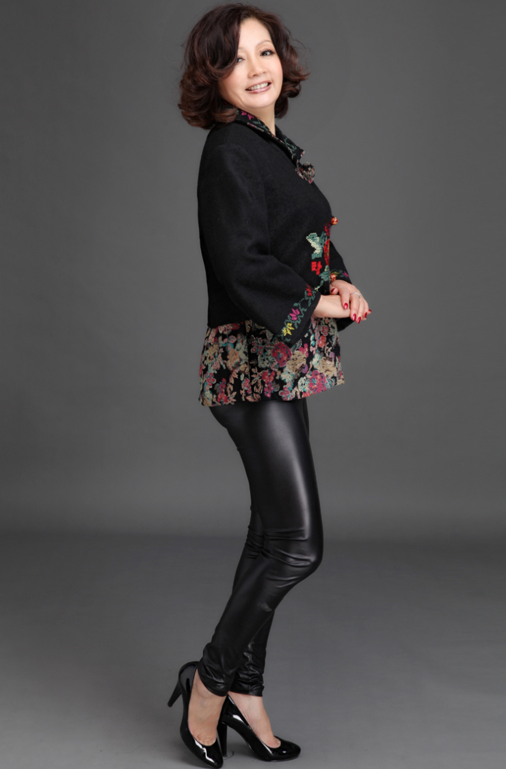 乐卡索 2012春秋款牡丹花纹薄款羊毛外套修身防风中老