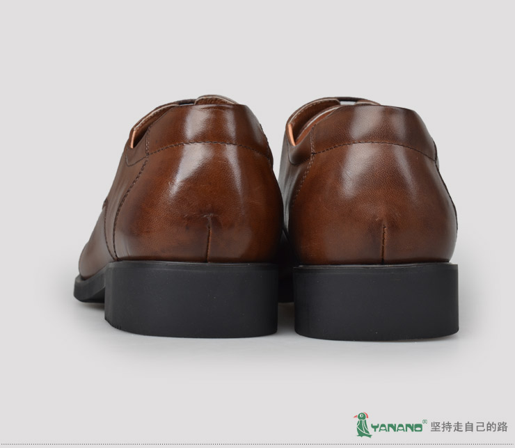 啄木鸟 商务鞋 冬款品牌男皮鞋 真皮正装男鞋 英伦系带鞋 28891 棕色