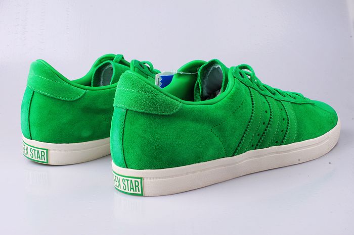 阿迪达斯三叶草originals oreenstar 绿色反毛皮男子休闲板鞋 g16185