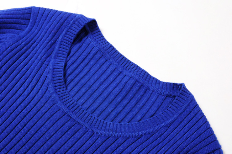 蔓娜淘 2012秋冬新款修身底领羊毛打底衫配送围巾 羊毛衫