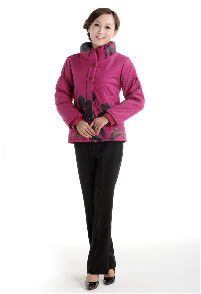 可绿尔 韩版时尚靓丽中老年妈妈装外套 k金凤凰 晨萍 黑色 xl