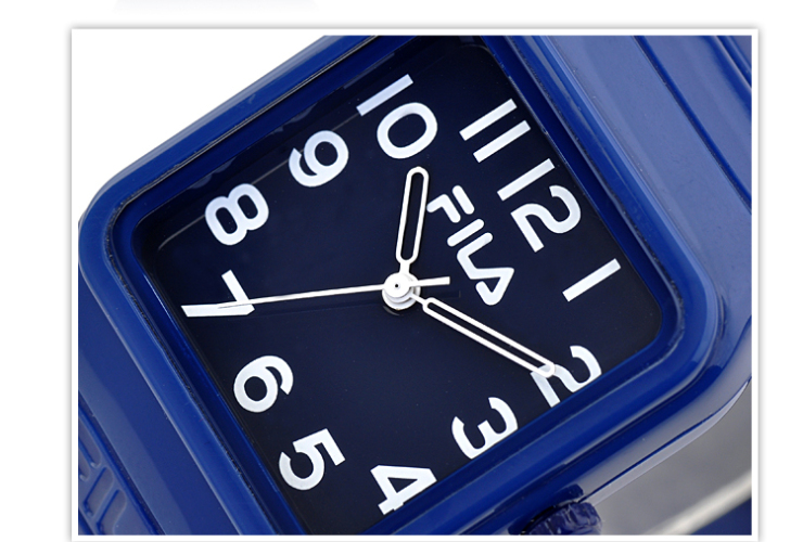 fila斐乐 清晰细致刻度简约条纹儿童手表 意大利时尚可爱卡通男孩女孩