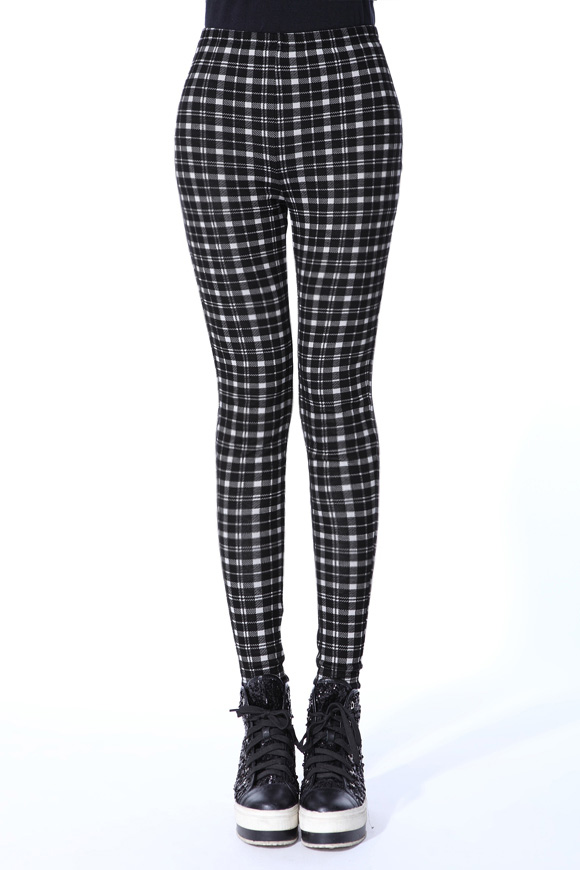 连帽休闲长袖外套女w11043   基本信息 商品编号 sk22801 市场价格