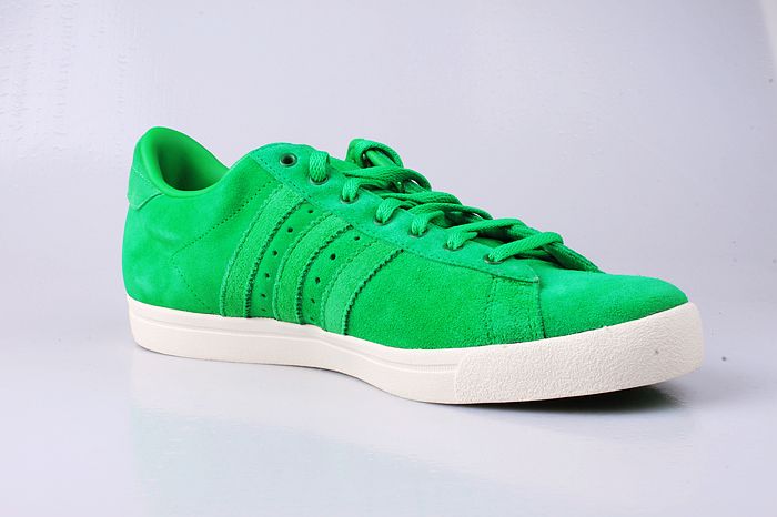阿迪达斯三叶草originals oreenstar 绿色反毛皮男子休闲板鞋 g16185