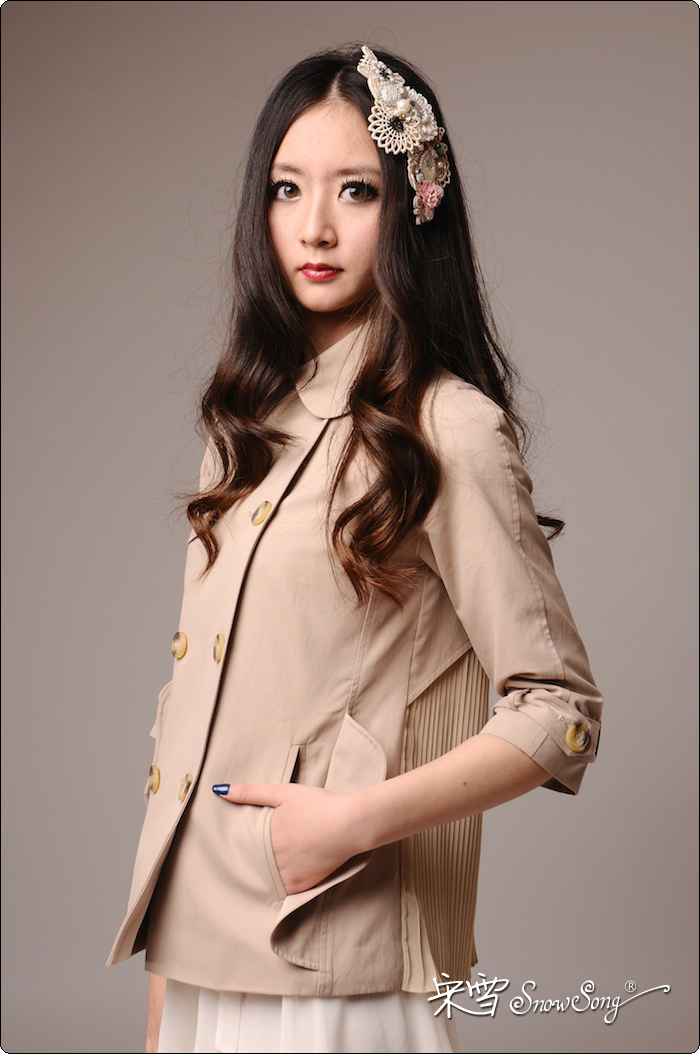 品牌 宋雪sonwsong 货号 klcs18 颜色 棕色 配饰 无 材 质 面料1:100%