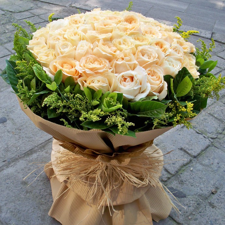 名称                花材     花语          【配送区域】