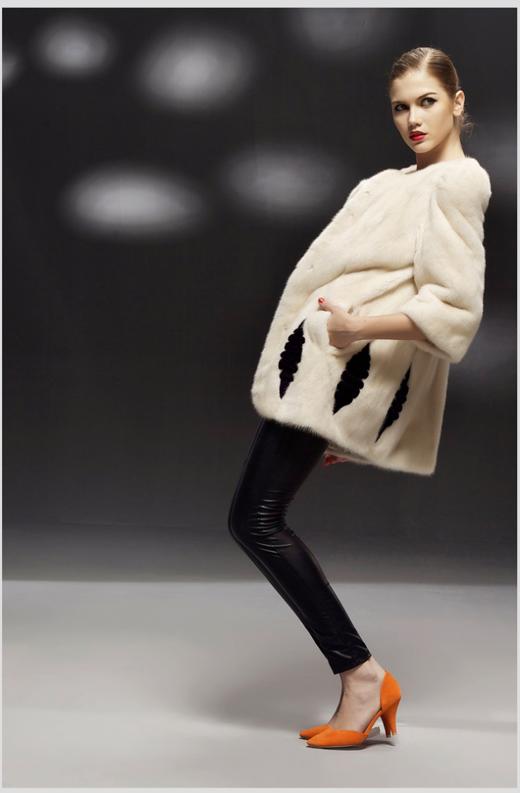 十分稀有的貂色,希荷一直希望能够采购到品类成色较为独特的皮草类别