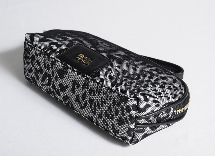 圣龙 气质海豹纹黑色手包 10001034