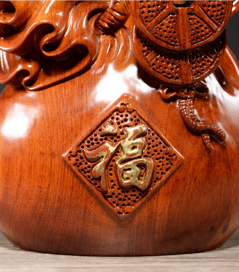 蝙蝠摆件实木寓意送福纳福家居装饰品红木雕刻工艺品花梨木福袋高40cm