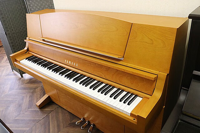 雅马哈(yamaha)钢琴 m1a w116wt mi101a mi101b mi102 mi201 mi301