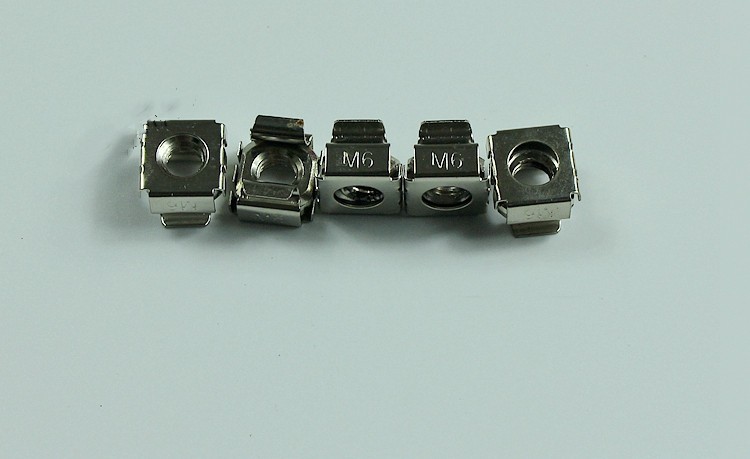 m6机柜螺丝图腾层板机架面板理线架交换卡片扣螺母十字镍锌镍强硬m6