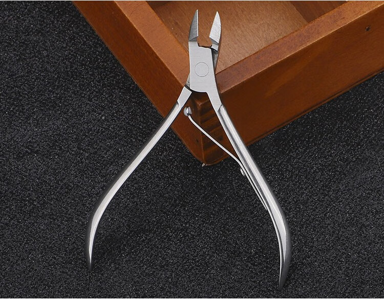 不锈钢指甲刀甲沟专用鹰嘴钳修脚趾甲剪刀厚甲嵌甲专用甲沟修脚刀单个