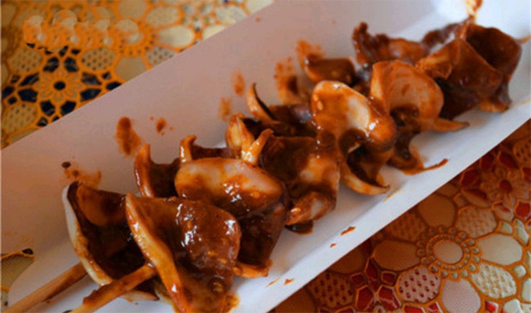 轻恋 新鲜冷冻大鱿鱼尾 鱿鱼耳 鱿鱼片 生鱿鱼鱿鱼串铁板烧烤专用16斤