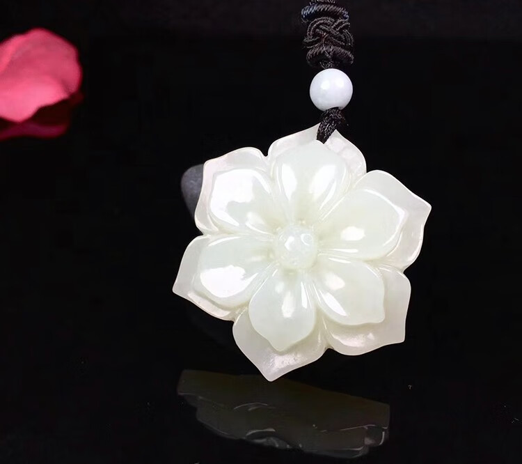 和田玉吊坠女白玉幸运花朵玉坠玉石项链挂坠男女款玉佩玉牌
