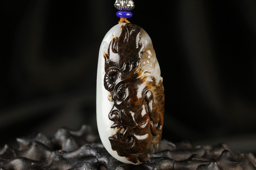 特色精品黑白和田玉羊脂玉黑皮籽料魔首挂件相由心生子玉石料玉器44.