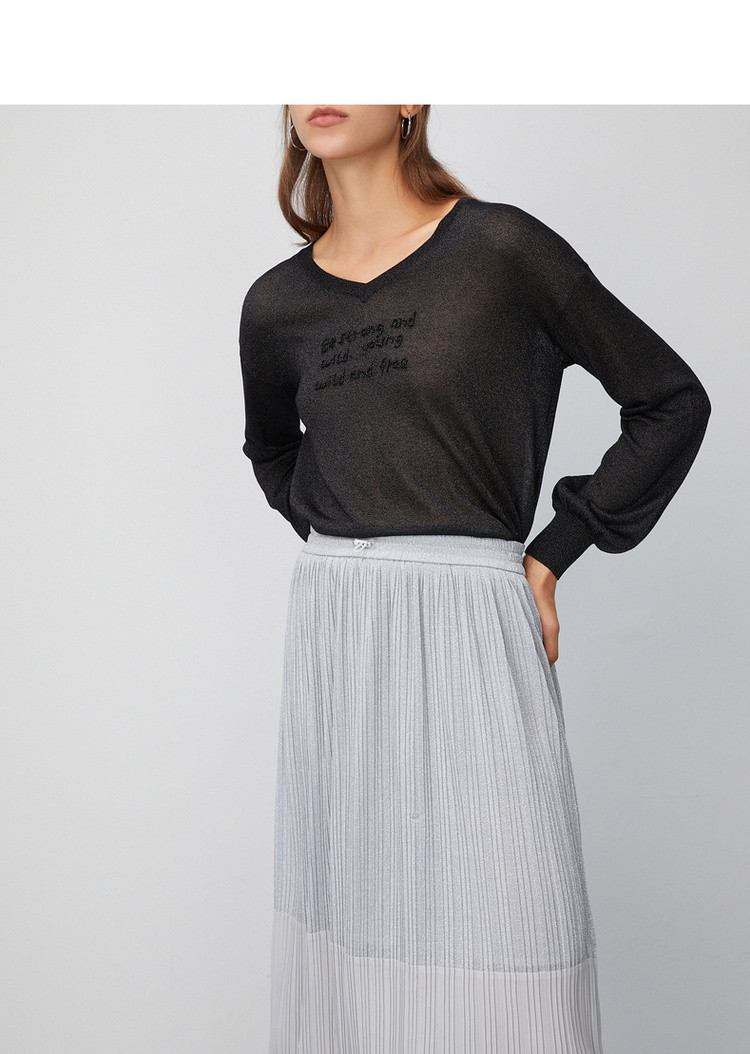 初语20年春装新款 字母钉珠落*笼袖宽松套头针织衫女 黑色 m