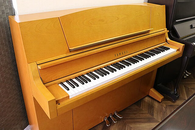 雅马哈(yamaha)钢琴 m1a w116wt mi101a mi101b mi102 mi201 mi301