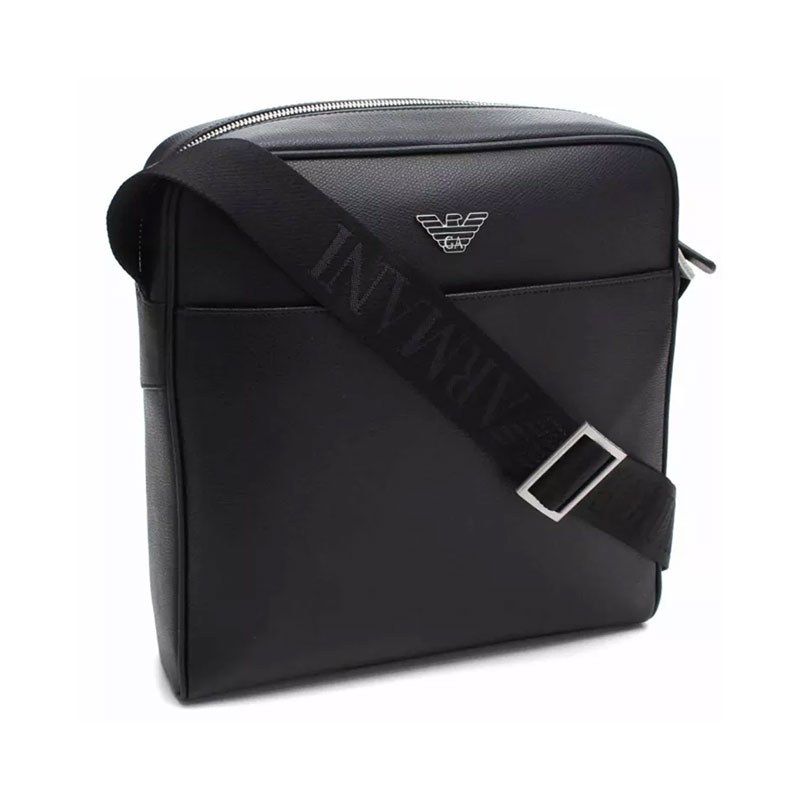 emporioarmani阿玛尼男包奢侈品新款黑色金属鹰标男士单肩包斜跨包y4m