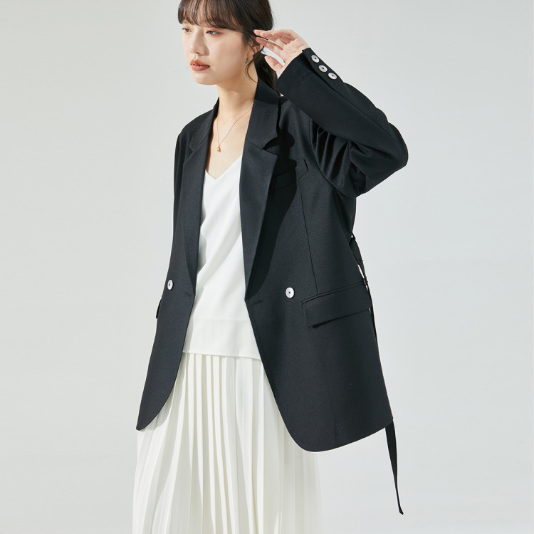 子陌zimo2022法式高极易打理腰带显瘦休闲西装外套女春季夹克风衣米色