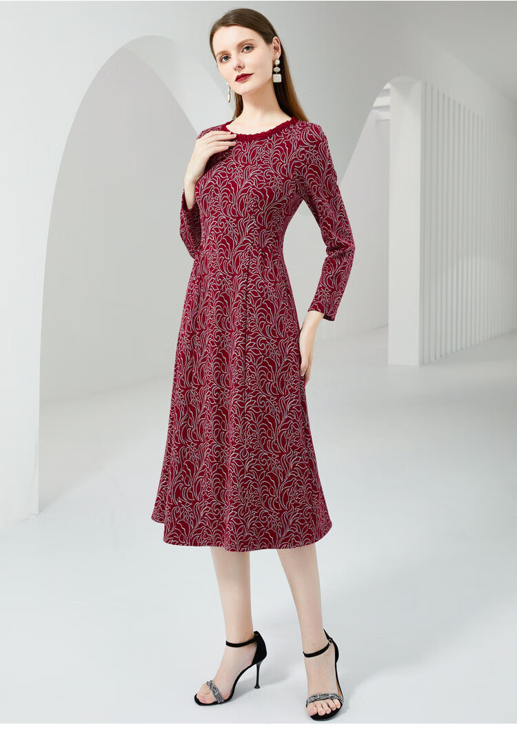 马天奴myteno 2022秋冬年会礼服裙优美法式几何图形手工钉珠连衣裙