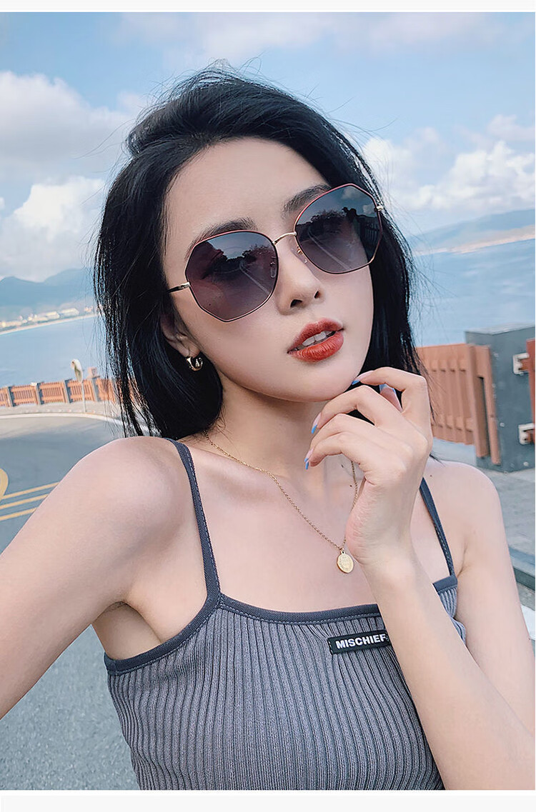 卓诗尼josiny 【人气爆款】新款偏光大框显瘦脸太阳镜女防紫外线驾驶