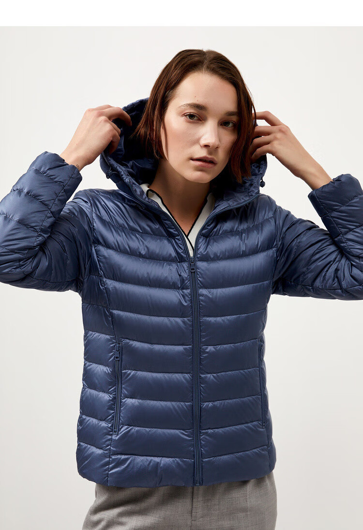 波司登bosideng 【轻薄】女轻薄秋季连帽轻便时尚羽绒服 奶香米7182